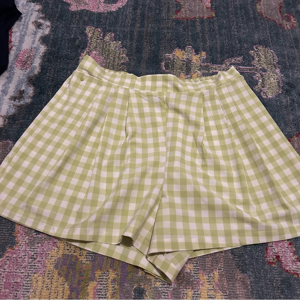 Wayre Two Piece Lime gingham Plaid Boxy Snap Tank With Travel Pocket Flow Shorts - Picture 8 of 13